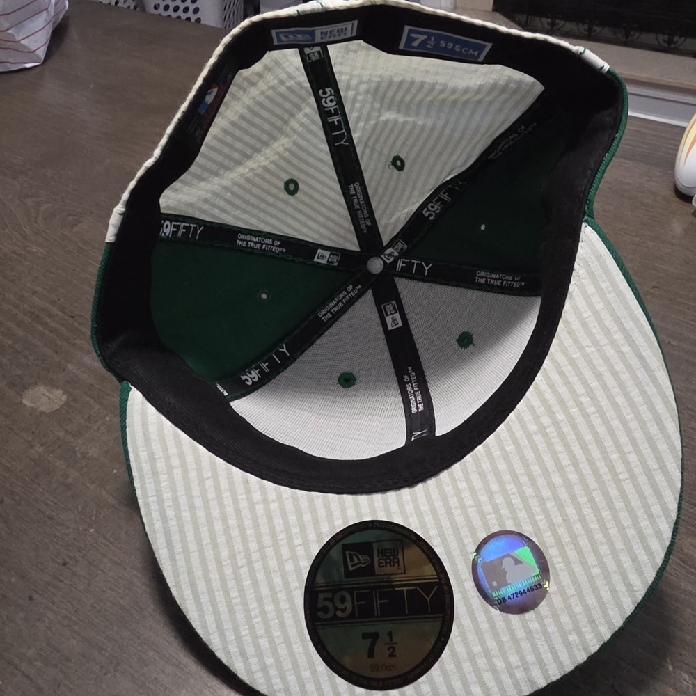 NEW YORK METS NEW ERA 59FIFTY 2024 St. PATRICKS DAY ON FIELD FITTED HAT Sz 7 1/2 - Picture 5 of 6